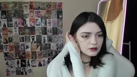 Emma online show from 11/15/25, 07:38