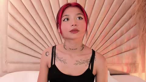           online show from 10/25/25, 11:40