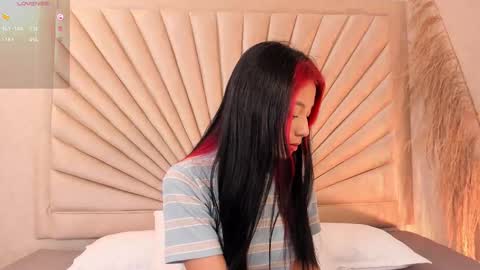           online show from 11/06/25, 12:28