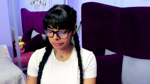 emmaebony_ online show from 02/28/26, 04:41