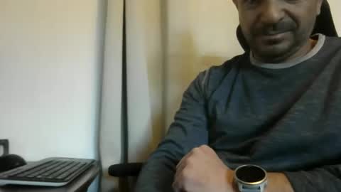 Ariel online show from 03/16/26, 12:42