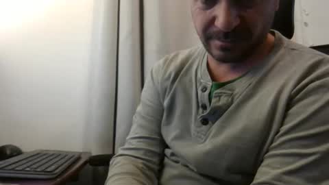 Ariel online show from 03/19/26, 04:11