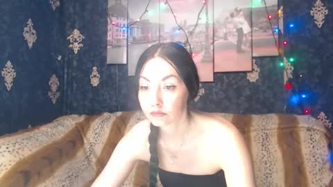 EmmaGoldX online show from 03/04/25, 08:24