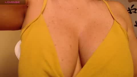 Andrea online show from 04/14/26, 10:10