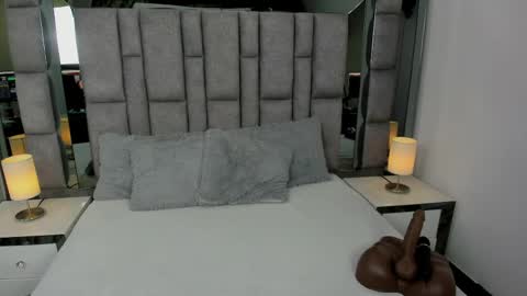 EMMA HILL online show from 04/20/26, 11:02