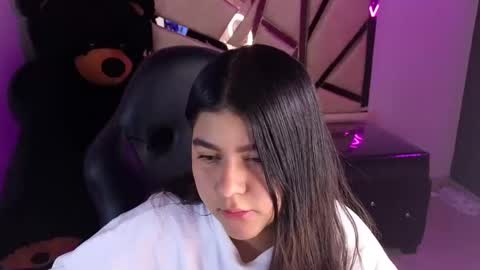 Emma online show from 12/28/24, 01:59