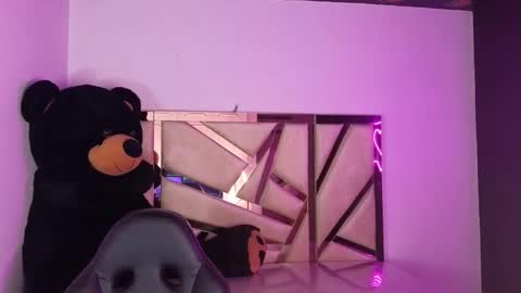 Emma online show from 01/28/25, 10:34