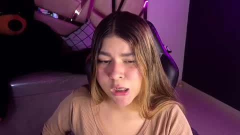 Emma online show from 02/21/25, 04:48