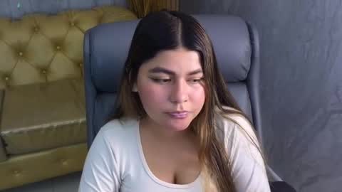 Emma online show from 03/05/25, 04:46