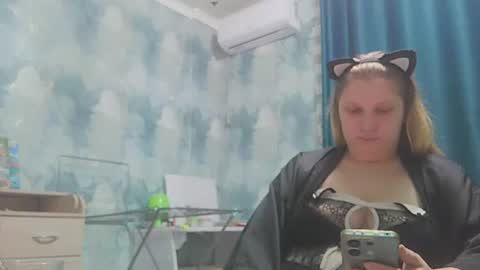 emmamelody online show from 09/17/25, 12:56