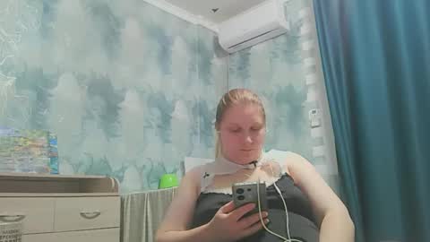 emmamelody online show from 10/08/25, 05:32