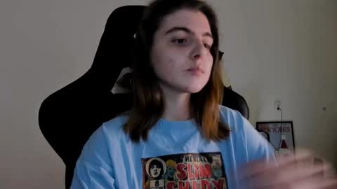 Snapshot of emmamon chatting on 02/09/25, 07:52 Emma online show from 02/09/25, 07:52