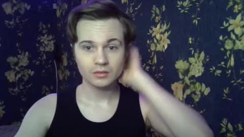 emmanuel_manny online show from 12/04/25, 08:34