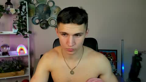 Emmi online show from 04/03/26, 06:11