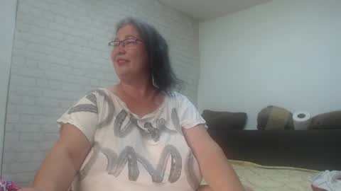 emmasquirt69 online show from 06/07/26, 08:45