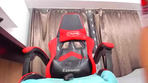 Emma online show from 05/31/26, 06:42