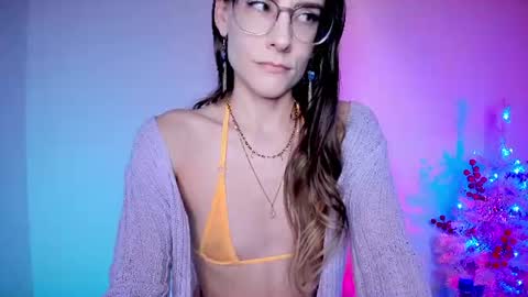 RH-NEGATIVE GREEN-EYED BAELIEN online show from 06/10/26, 10:08