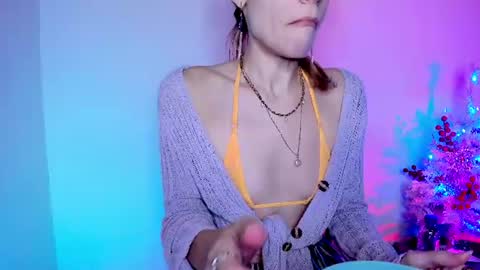 RH-NEGATIVE GREEN-EYED BAELIEN online show from 06/11/26, 12:32