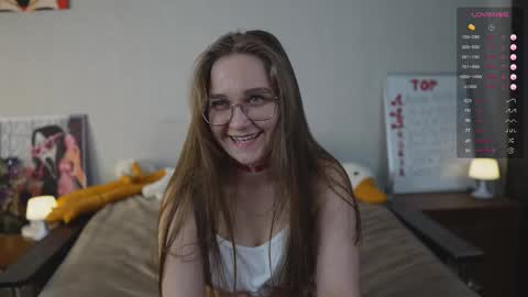 Mia online show from 11/13/25, 05:01