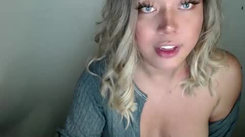 YourDreamGirl Emma  online show from 09/22/25, 04:31