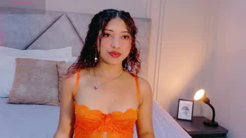 EMMAWILIAMS online show from 04/21/26, 12:44