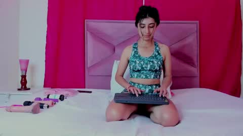  Emma  online show from 01/23/25, 04:26