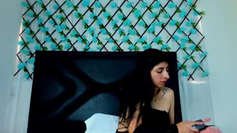  Emma  online show from 01/26/25, 08:02