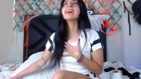  Emma  online show from 11/03/25, 01:34