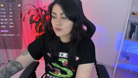 Snapshot of emmax_x chatting on 04/29/26, 02:26 EMMA online show from 04/29/26, 02:26
