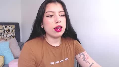 Emily  Independent model online show from 11/01/25, 09:06