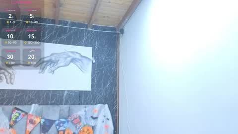 Snapshot of emmi_collins chatting on 10/19/25, 07:47 emmi_collins online show from 10/19/25, 07:47