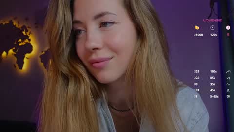 Snapshot of emmi_rosee chatting on 03/05/25, 12:22 Miss Emmi online show from 03/05/25, 12:22