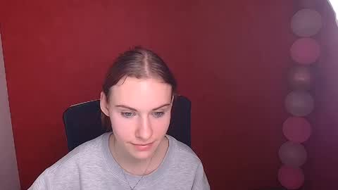 Emmi online show from 02/21/25, 12:39