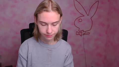 Emmi online show from 10/25/25, 05:26