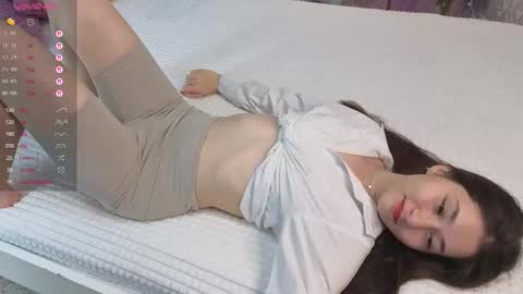 Emmi online show from 11/06/25, 11:44