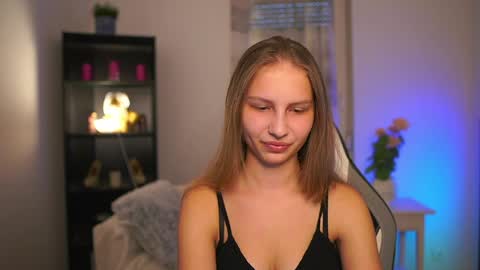 Emmie online show from 03/28/26, 03:00