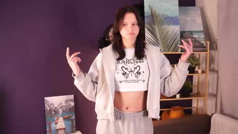 Emily online show from 03/03/26, 03:45