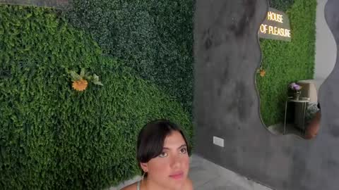 Emmiily online show from 02/17/25, 10:58