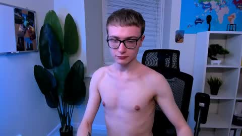 Emmit online show from 04/20/26, 01:47