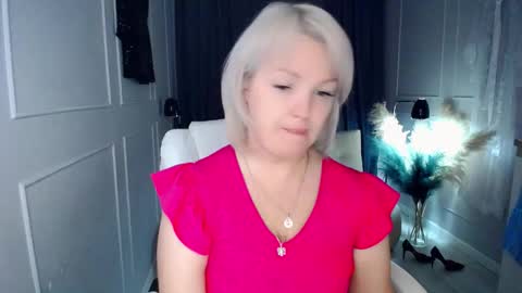 emmmam online show from 11/01/25, 05:31