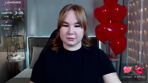 Emmy  online show from 02/13/25, 09:41