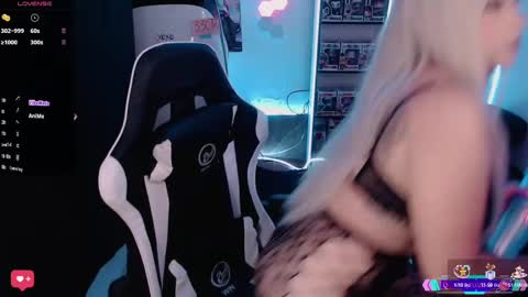 Emmy Ruiz - independent model online show from 03/07/25, 10:10