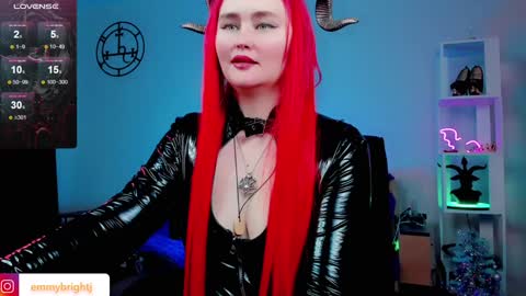 Snapshot of emmybrightj_ chatting on 01/08/25, 02:35 Emmy Bright     50  online show from 01/08/25, 02:35