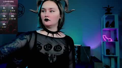 Snapshot of emmybrightj_ chatting on 03/03/25, 12:15 Emmy Bright     50  online show from 03/03/25, 12:15