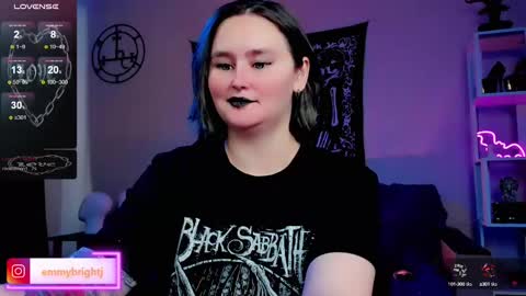 Snapshot of emmybrightj_ chatting on 03/10/25, 05:43 Emmy Bright     50  online show from 03/10/25, 05:43