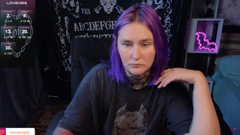Snapshot of emmybrightj_ chatting on 09/15/25, 05:40 Emmy Bright     50  online show from 09/15/25, 05:40