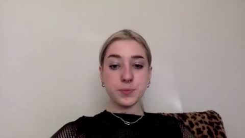 Emmy online show from 03/05/26, 01:40