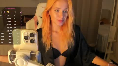 Emmylie online show from 04/26/26, 06:27