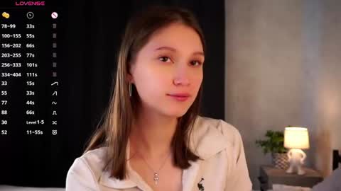 Snapshot of emmyleri chatting on 06/10/26, 01:17 Emmy online show from 06/10/26, 01:17