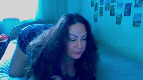 Emmy online show from 01/11/26, 10:09